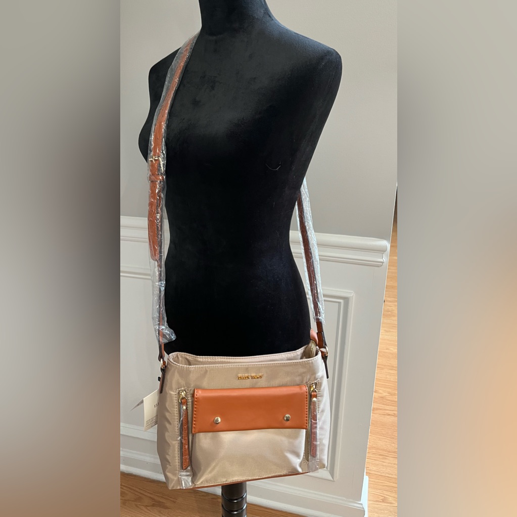 Nwt Ellen Tracy Crossbody Purse